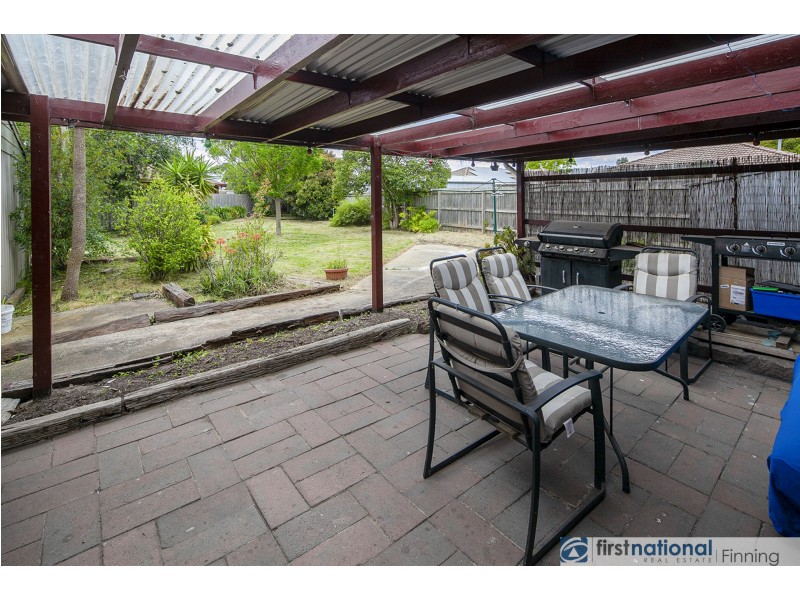 14 Hindmarsh Court, Cranbourne North VIC 3977