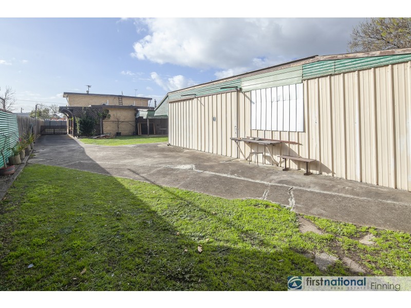 26 Grace Street, Cranbourne VIC 3977
