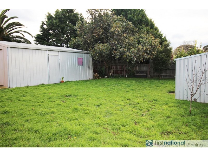 62 Toirram Crescent, Cranbourne VIC 3977