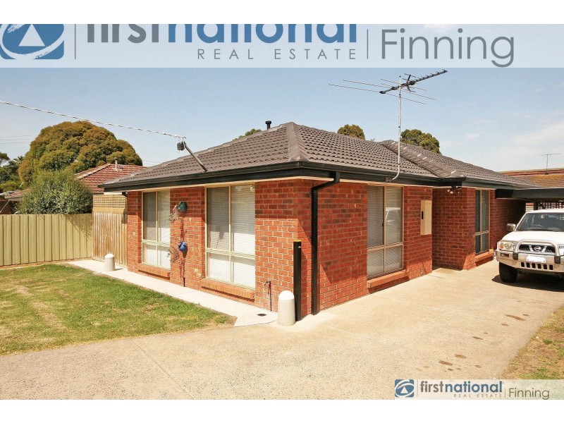 3 Glenbourne Road, Cranbourne VIC 3977