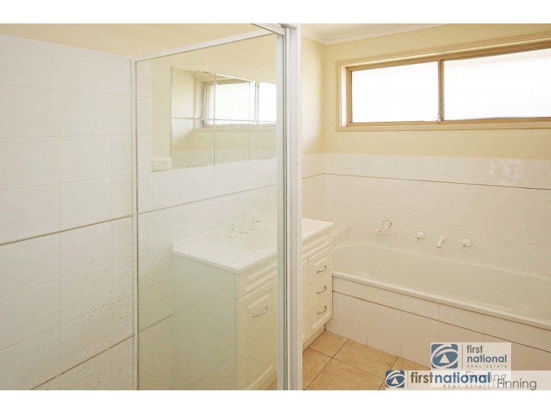 3 Glenbourne Road, Cranbourne VIC 3977