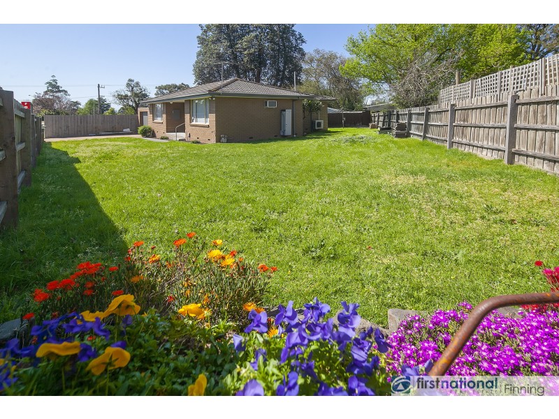 2 Craig Road, Junction Village VIC 3977