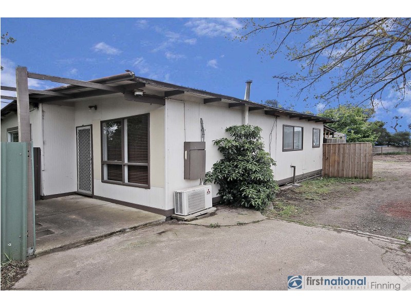 34 Circle Drive, Cranbourne VIC 3977