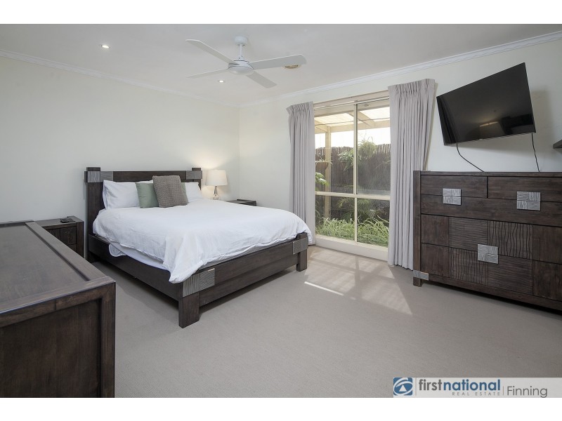 49 Central Park Way, Cranbourne West VIC 3977