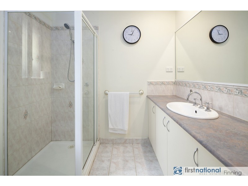 49 Central Park Way, Cranbourne West VIC 3977