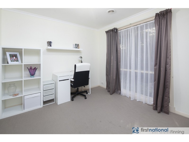 49 Central Park Way, Cranbourne West VIC 3977