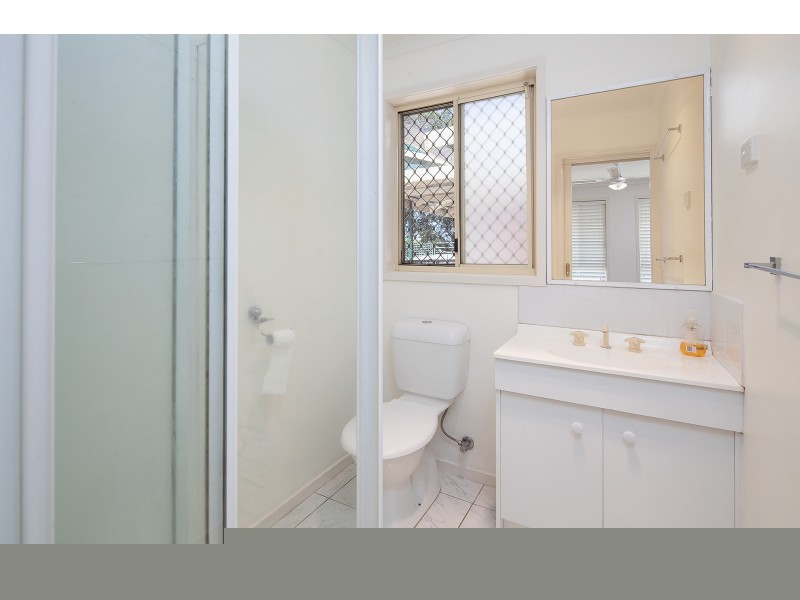 10 Seacombe Place, Cranbourne VIC 3977