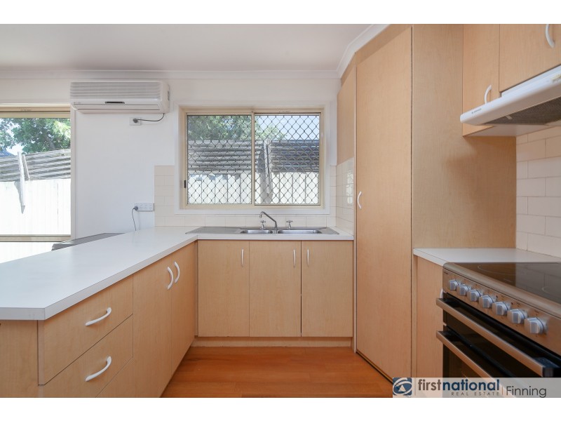 10 Seacombe Place, Cranbourne VIC 3977