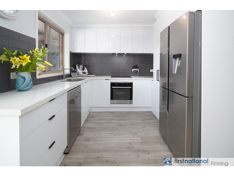 29 Marnie Drive, Cranbourne West VIC 3977