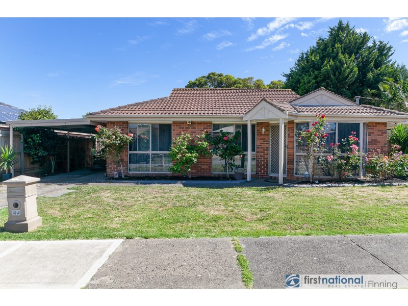 29 Marnie Drive, Cranbourne West VIC 3977