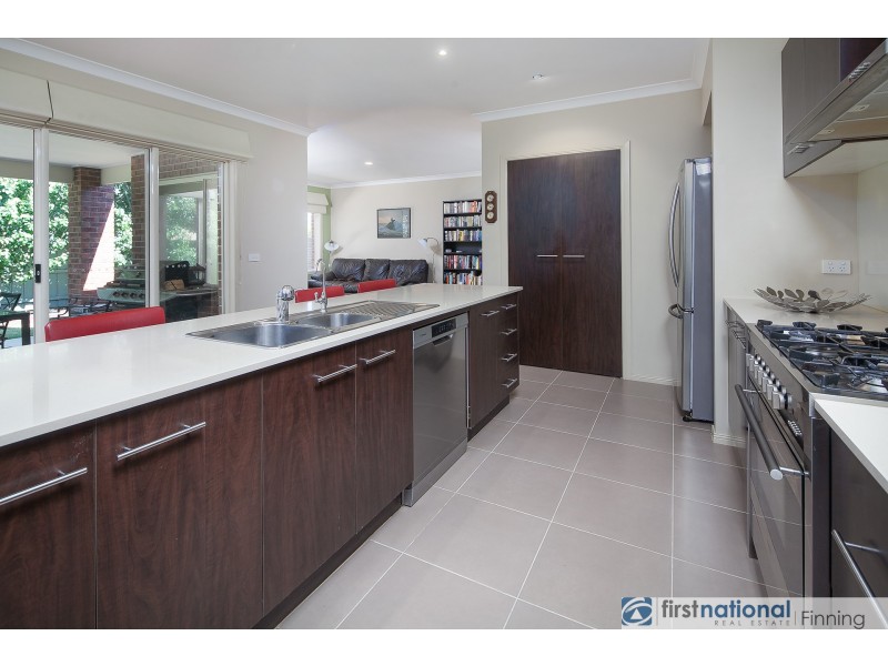 3 Hereford Close, Berwick VIC 3806