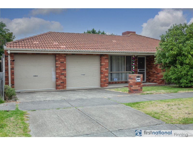 46 Brentwood Drive, Cranbourne North VIC 3977