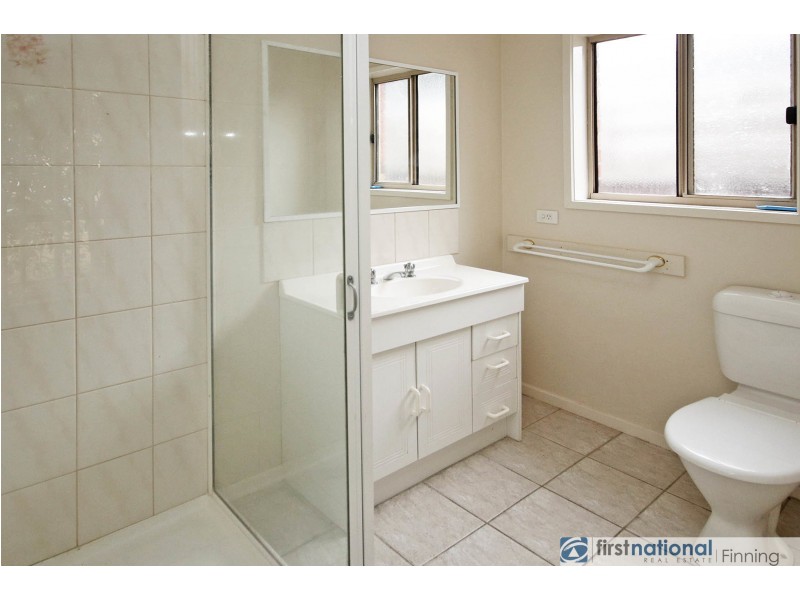 46 Brentwood Drive, Cranbourne North VIC 3977