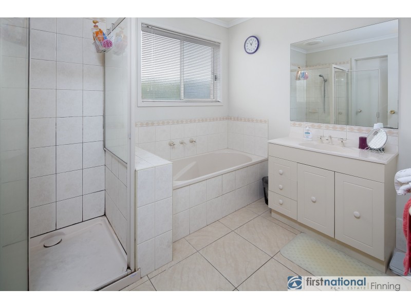 81 Fairhaven Boulevard, Cranbourne West VIC 3977