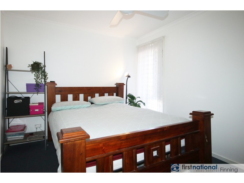 2/215 Sladen Street, Cranbourne VIC 3977