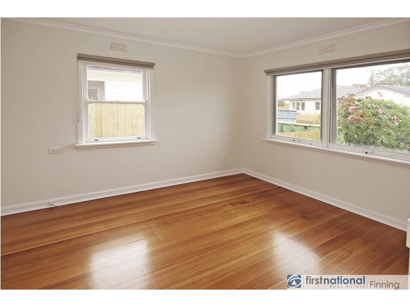 5 Dame Pattie Avenue, Pakenham VIC 3810