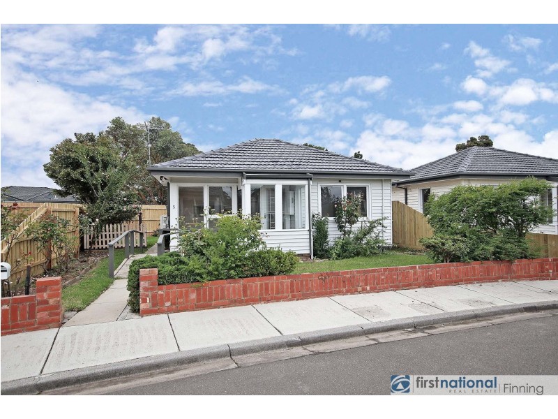 5 Dame Pattie Avenue, Pakenham VIC 3810