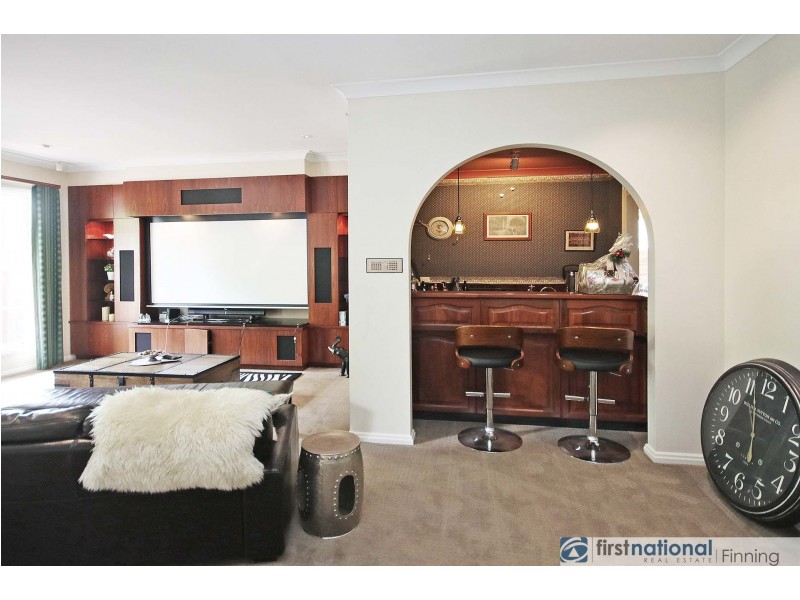 136 Sladen Street, Cranbourne VIC 3977