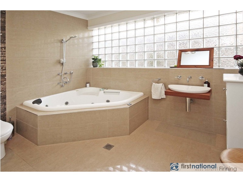 136 Sladen Street, Cranbourne VIC 3977