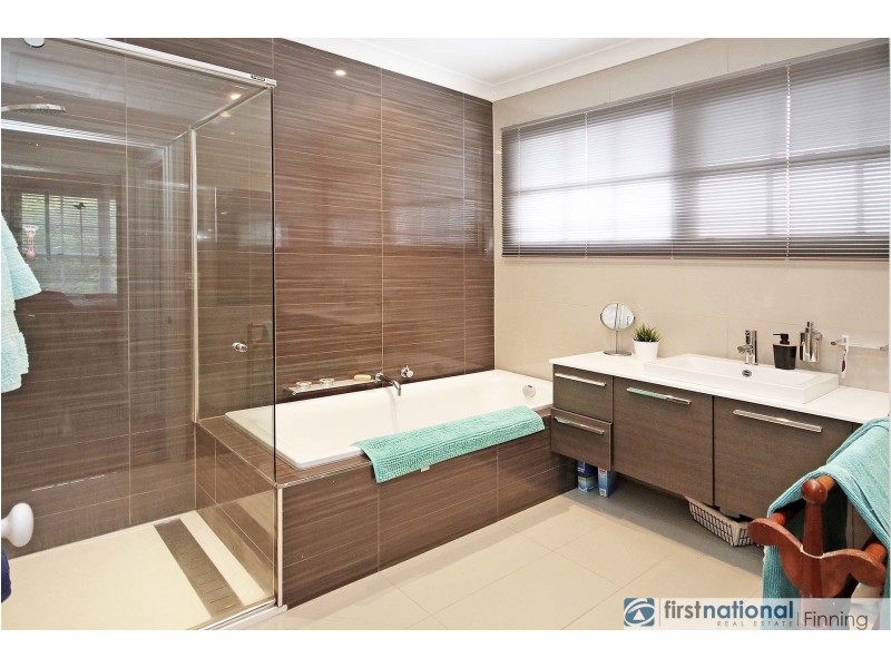 136 Sladen Street, Cranbourne VIC 3977