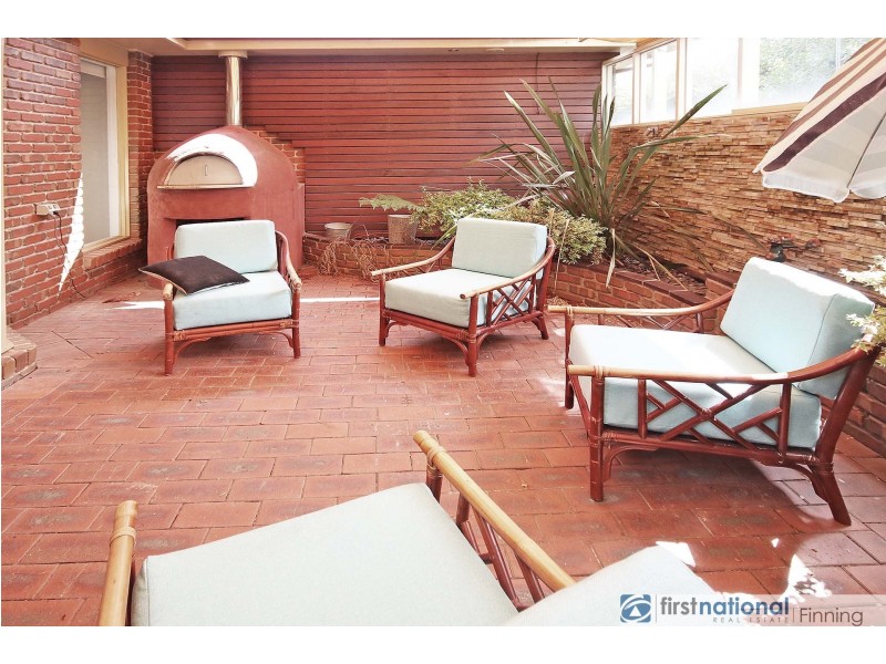 136 Sladen Street, Cranbourne VIC 3977