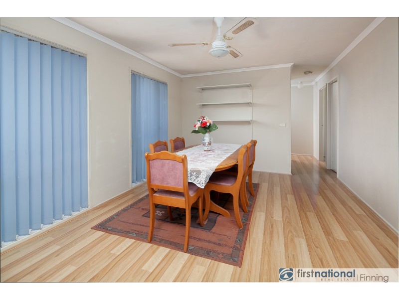 1/12 Leanna Court, Cranbourne West VIC 3977