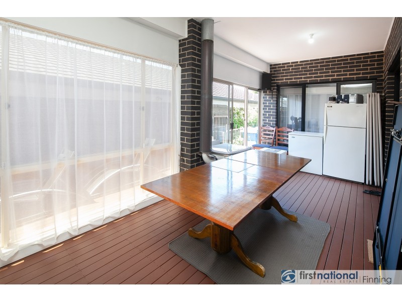 18 John Russell Road, Cranbourne West VIC 3977