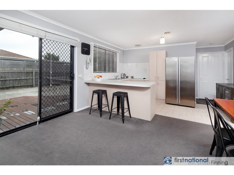 22 Montrose Way, Cranbourne West VIC 3977