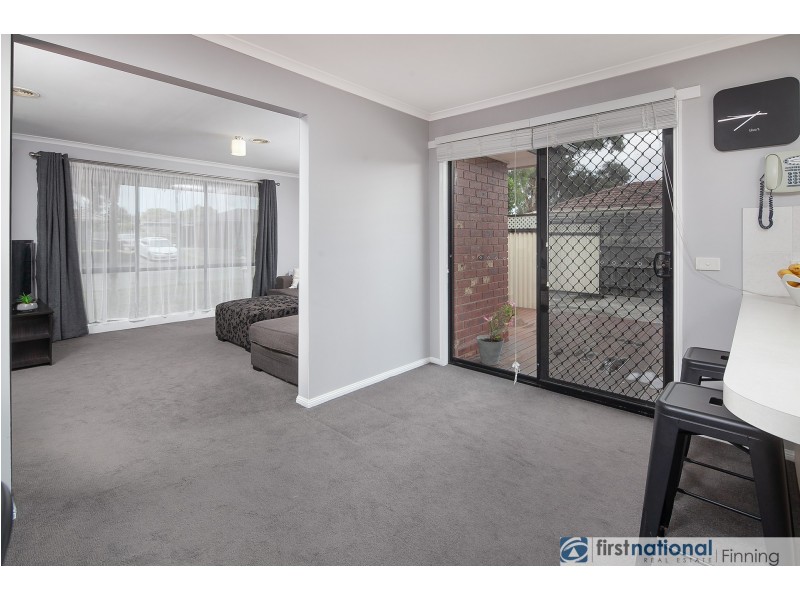 22 Montrose Way, Cranbourne West VIC 3977