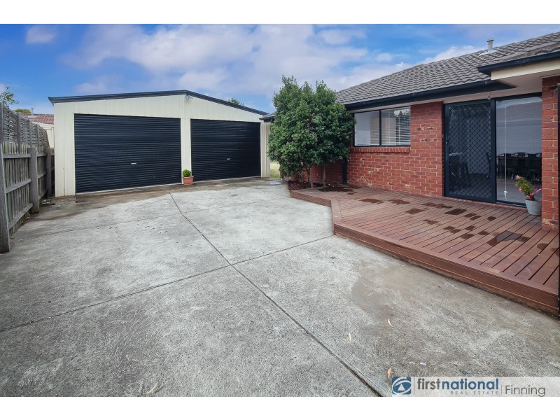 22 Montrose Way, Cranbourne West VIC 3977