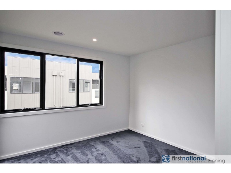 22 Push Pea Way, Cranbourne West VIC 3977