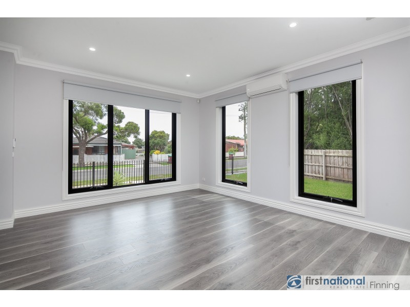 30A Jillian Street, Cranbourne VIC 3977