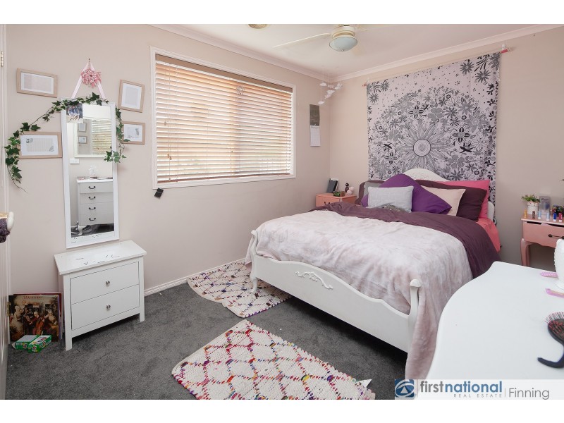 11 Saunton Drive, Cranbourne VIC 3977