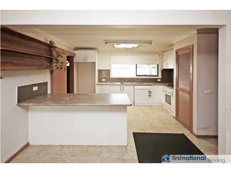 12 Roma Avenue, Cranbourne VIC 3977