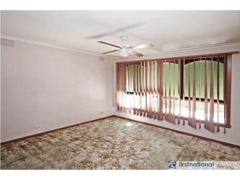 12 Roma Avenue, Cranbourne VIC 3977