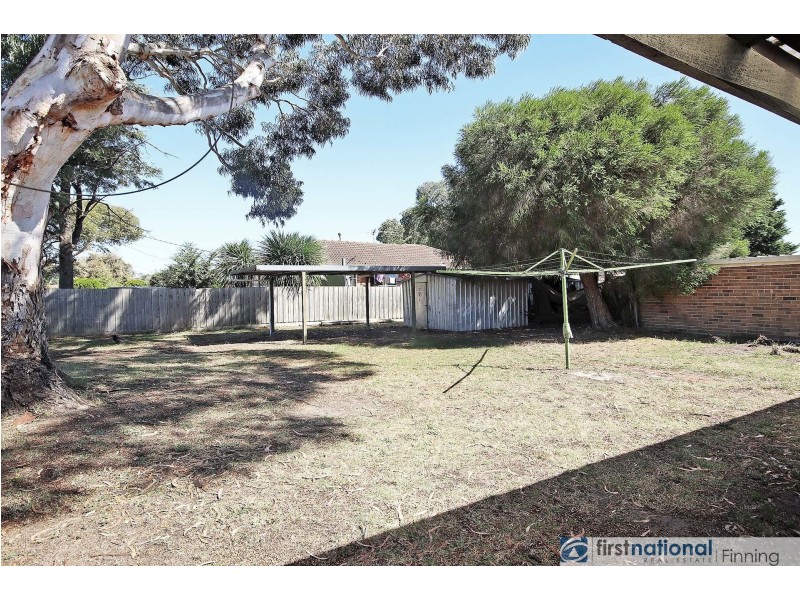 12 Roma Avenue, Cranbourne VIC 3977