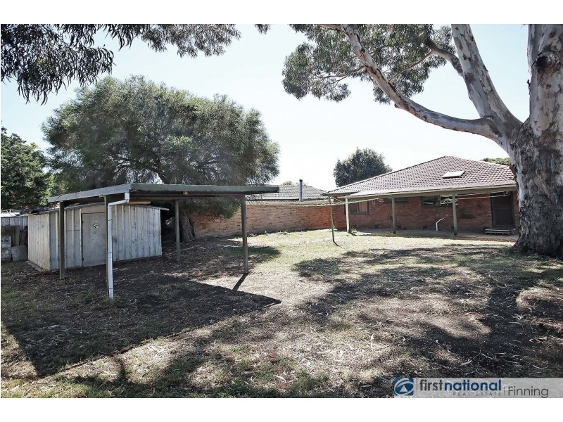 12 Roma Avenue, Cranbourne VIC 3977