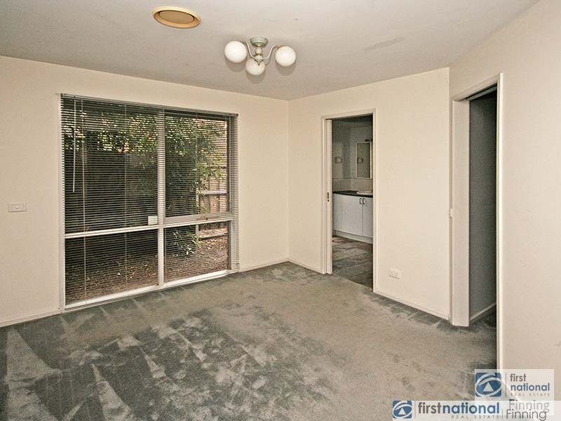 59 Lawless Drive, Cranbourne North VIC 3977