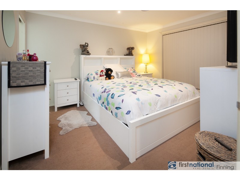 5 Donohue Street, Cranbourne East VIC 3977