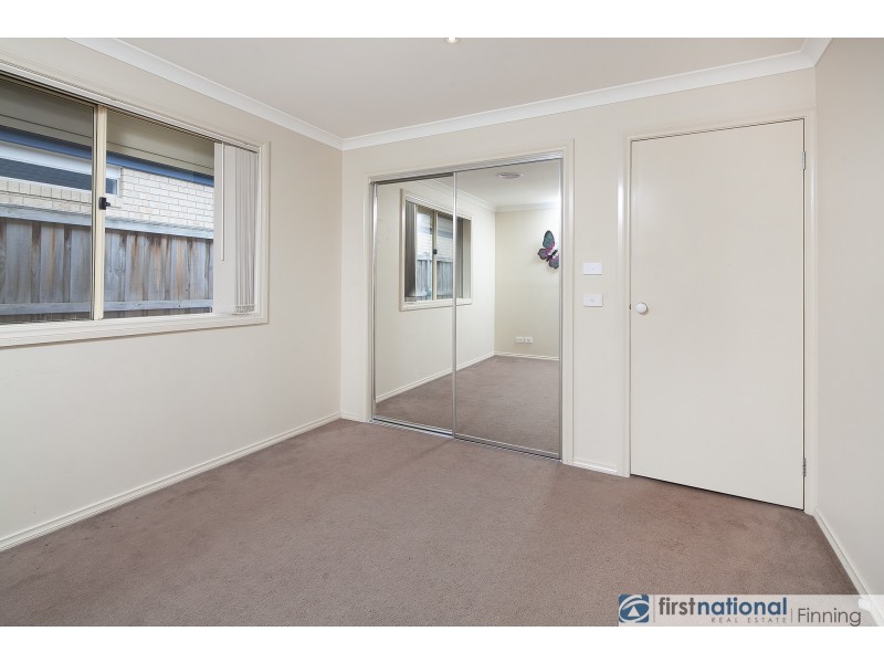 5 Donohue Street, Cranbourne East VIC 3977