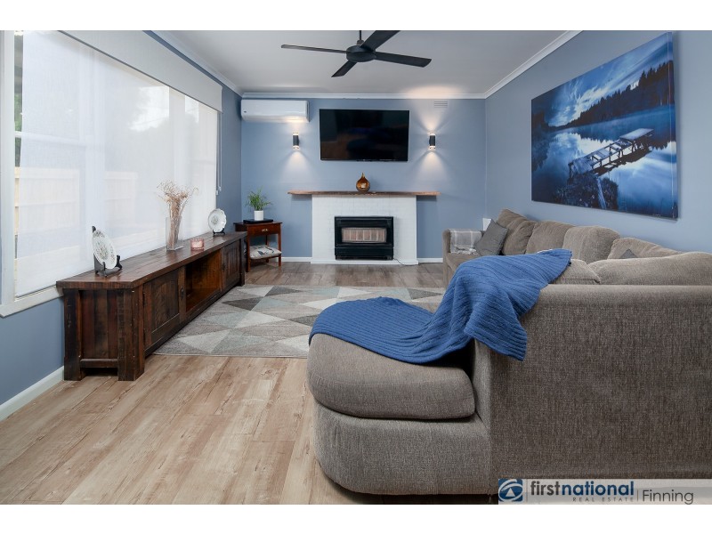 19 Campbell Parade, Cranbourne VIC 3977