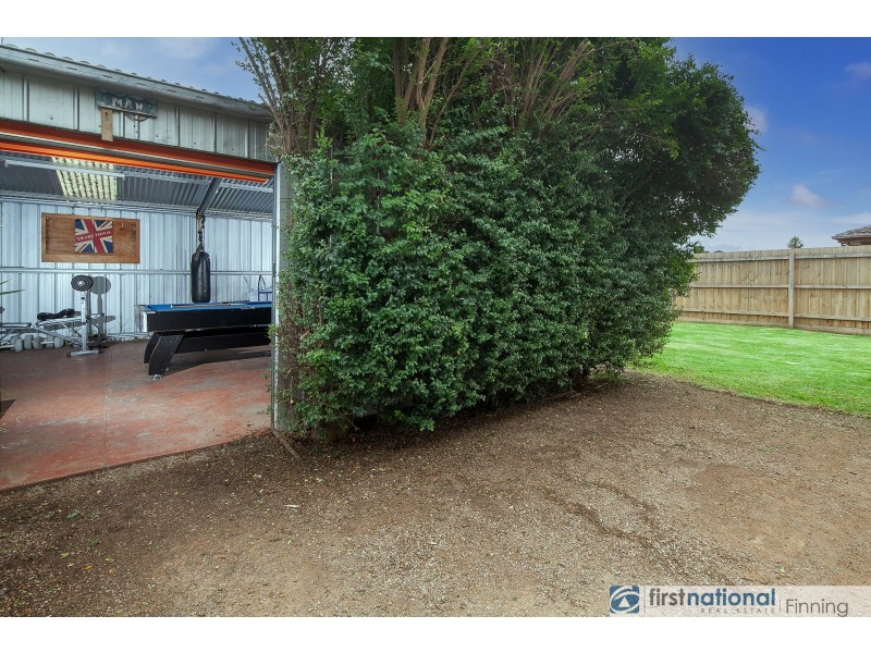 19 Campbell Parade, Cranbourne VIC 3977