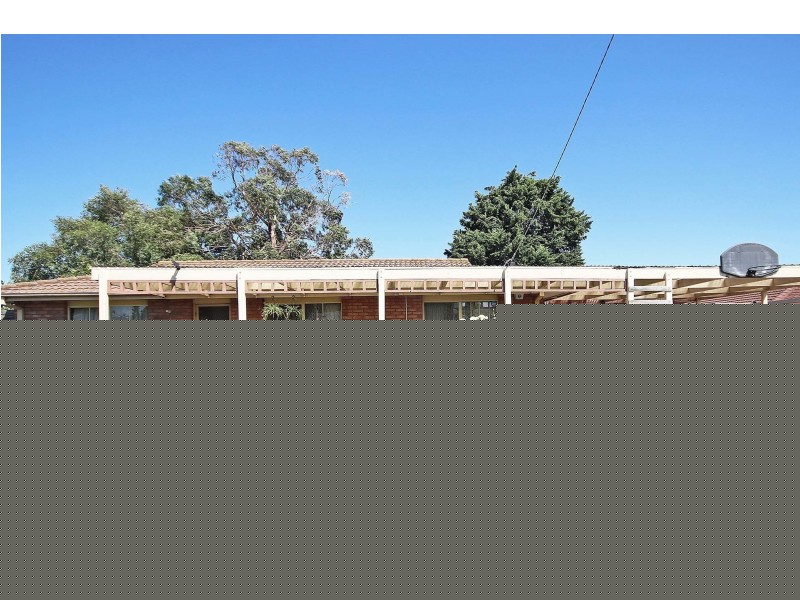 6 Glenn Close, Cranbourne West VIC 3977