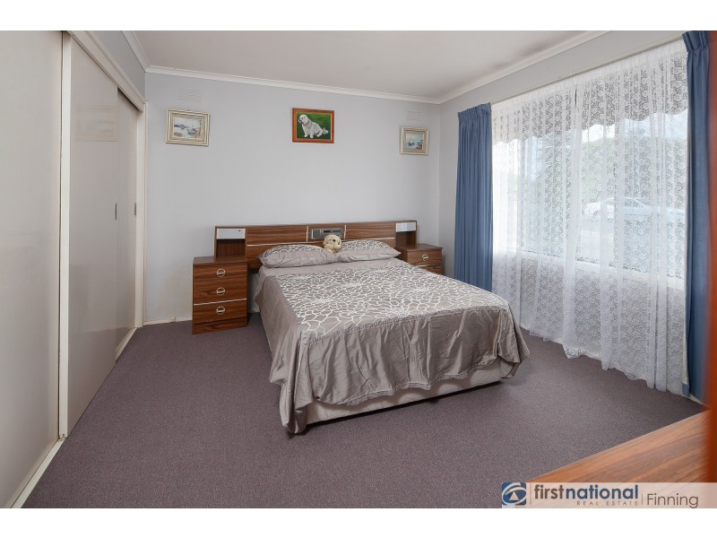 38 Lurline Street, Cranbourne VIC 3977