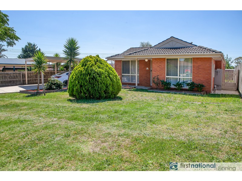 3 Naila Court, Cranbourne North VIC 3977