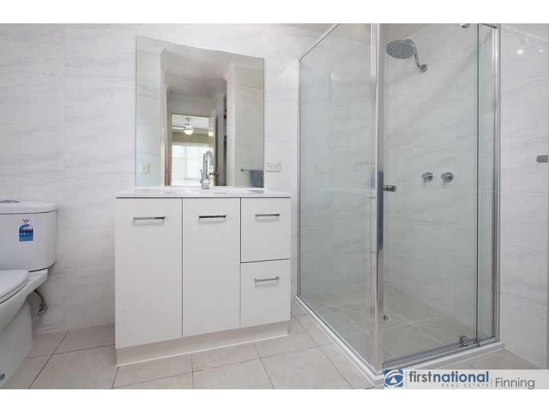 27 Sherwood Road, Narre Warren South VIC 3805