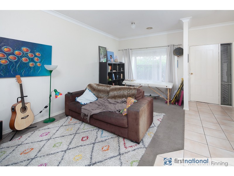 20 Fetlock Lane, Cranbourne East VIC 3977
