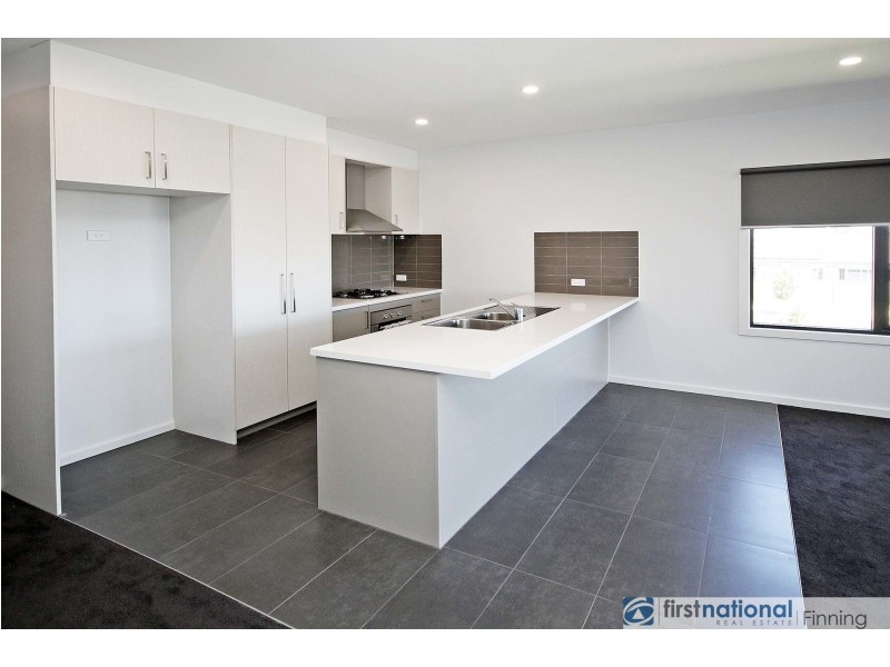 23 Push-Pea Way, Cranbourne West VIC 3977