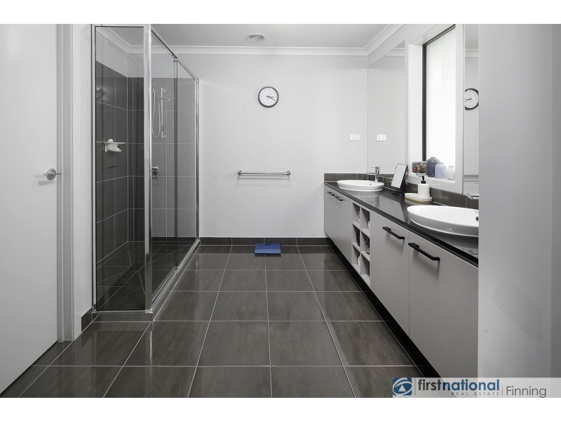 56 Hyde Avenue, Clyde North VIC 3978