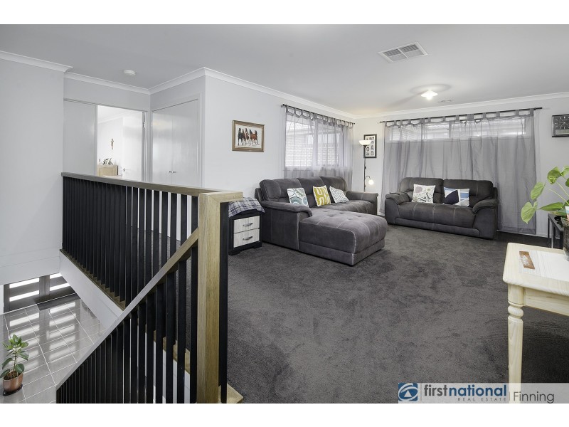 56 Hyde Avenue, Clyde North VIC 3978